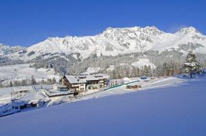 Hotel Uebergossene Alm Resort
